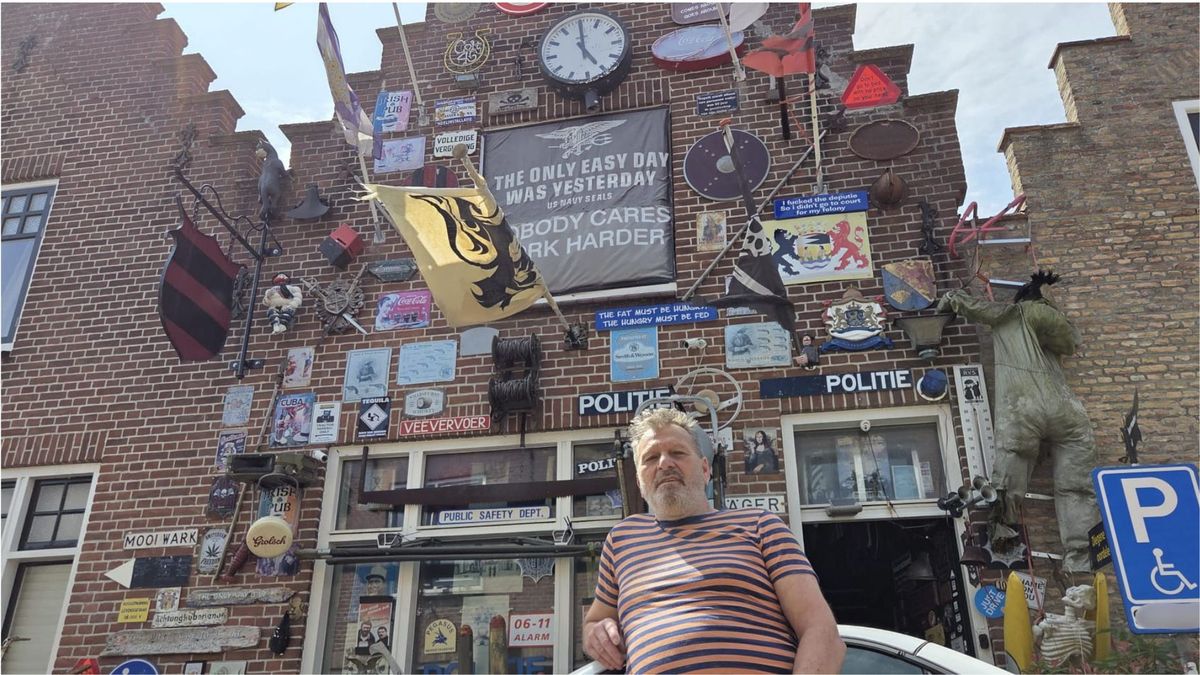 Toeristen genieten van de rijkelijk versierde gevel van Frank, maar de gemeente wil dat het verdwijn