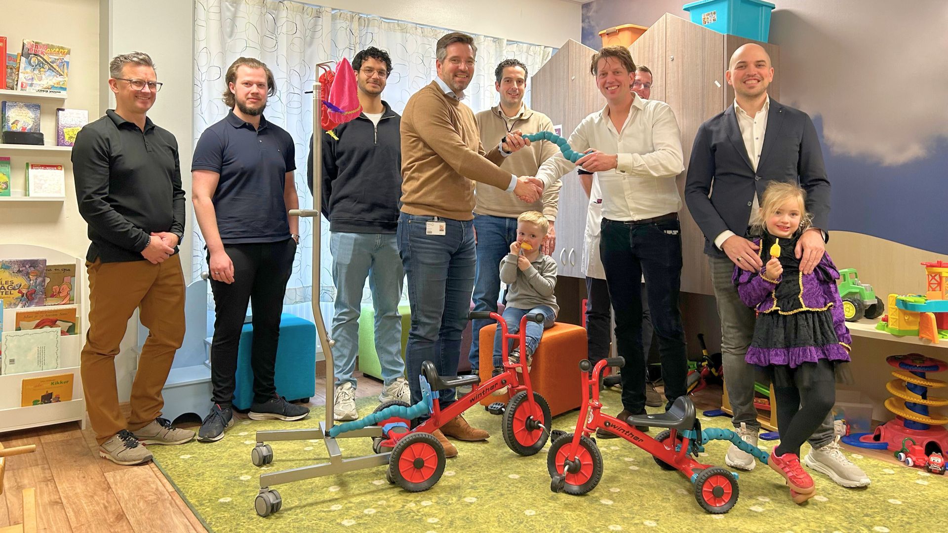 Overhandiging infuusfiets.