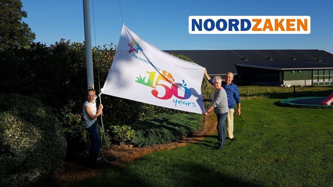 De vlag gaat in top bij melkveehouder Van der Ven in Vlagtwedde
