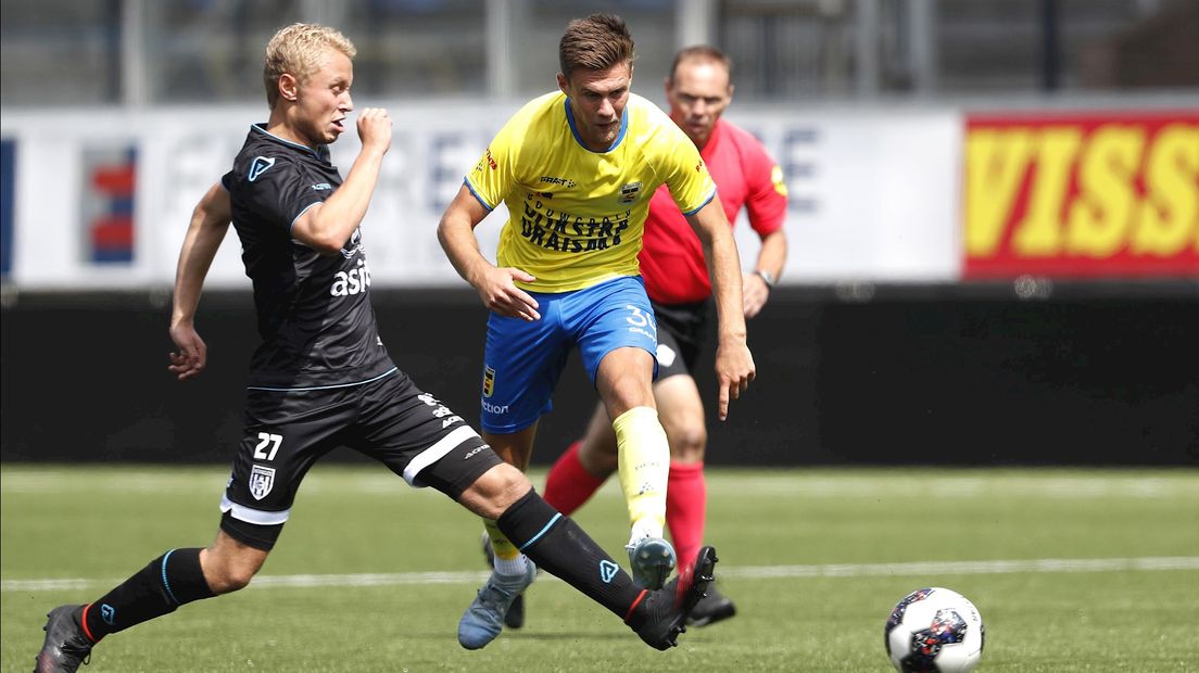 Jong Heracles verloor bij Cambuur