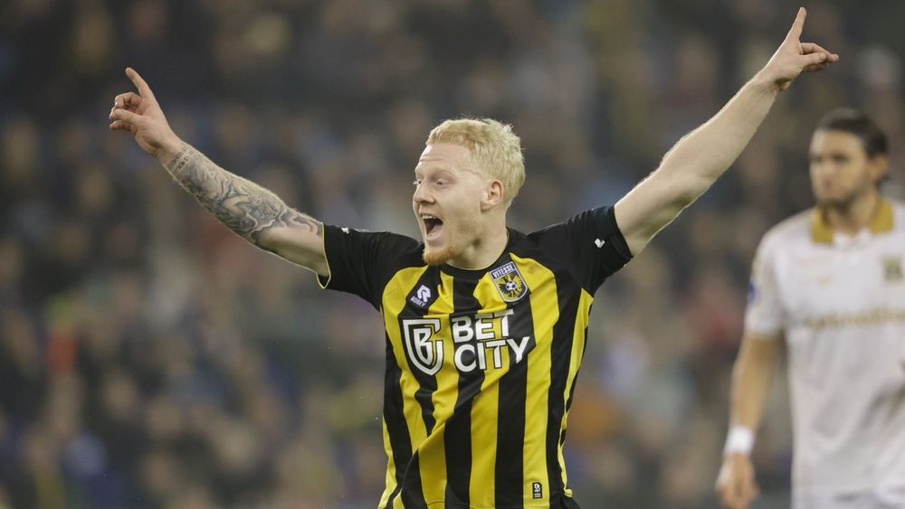 Vitesse koerst recht op degradatie af na nieuwe sof Omroep Gelderland