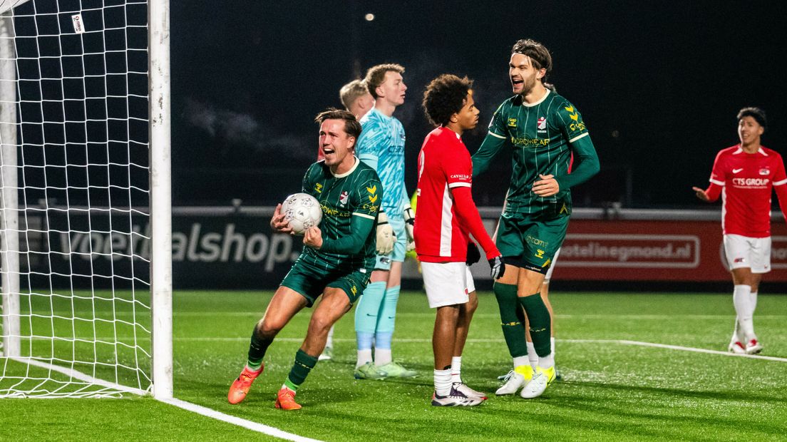 FC Emmen bleef steken op een punt bij Jong AZ: 1-1.