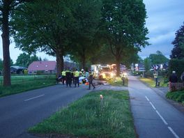 Automobilist zwaargewond bij Lemelerveld, traumahelikopter opgeroepen