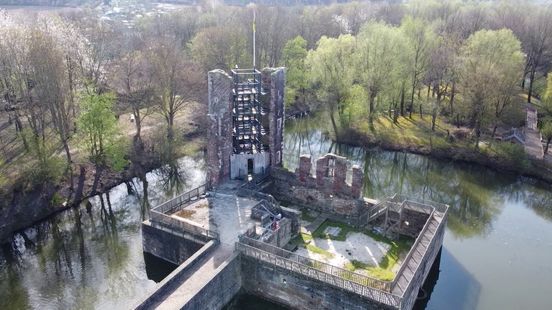 Kasteel te koop, wel een opknappertje: ruïne Slot Schaesberg 'levendige erfgoedplek' Nieuws