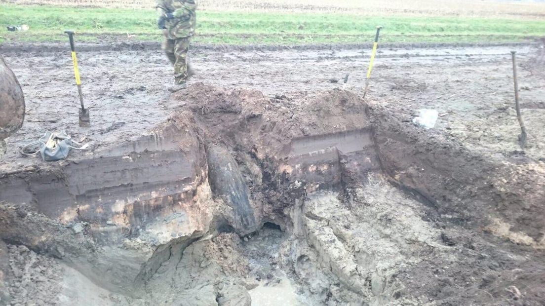 De bom toen hij nog niet onder het zand lag (Rechten: anonieme bron)