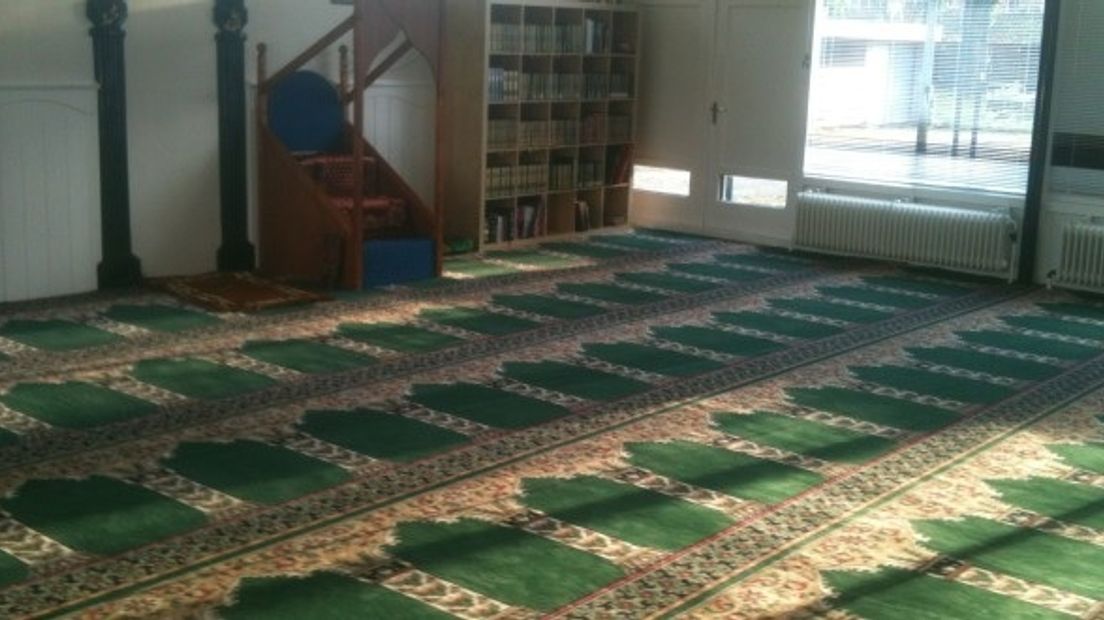 De Moskee El Moslimien (Rechten: Nasr Errabhi/RTV Drenthe)