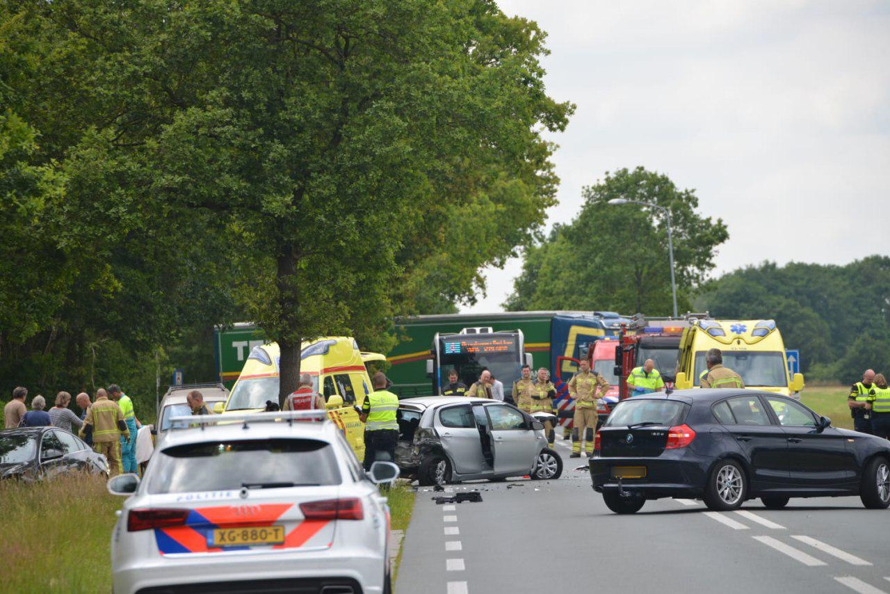 N372 Tussen Peize En Roden Afgesloten Na Ongeluk - RTV Drenthe