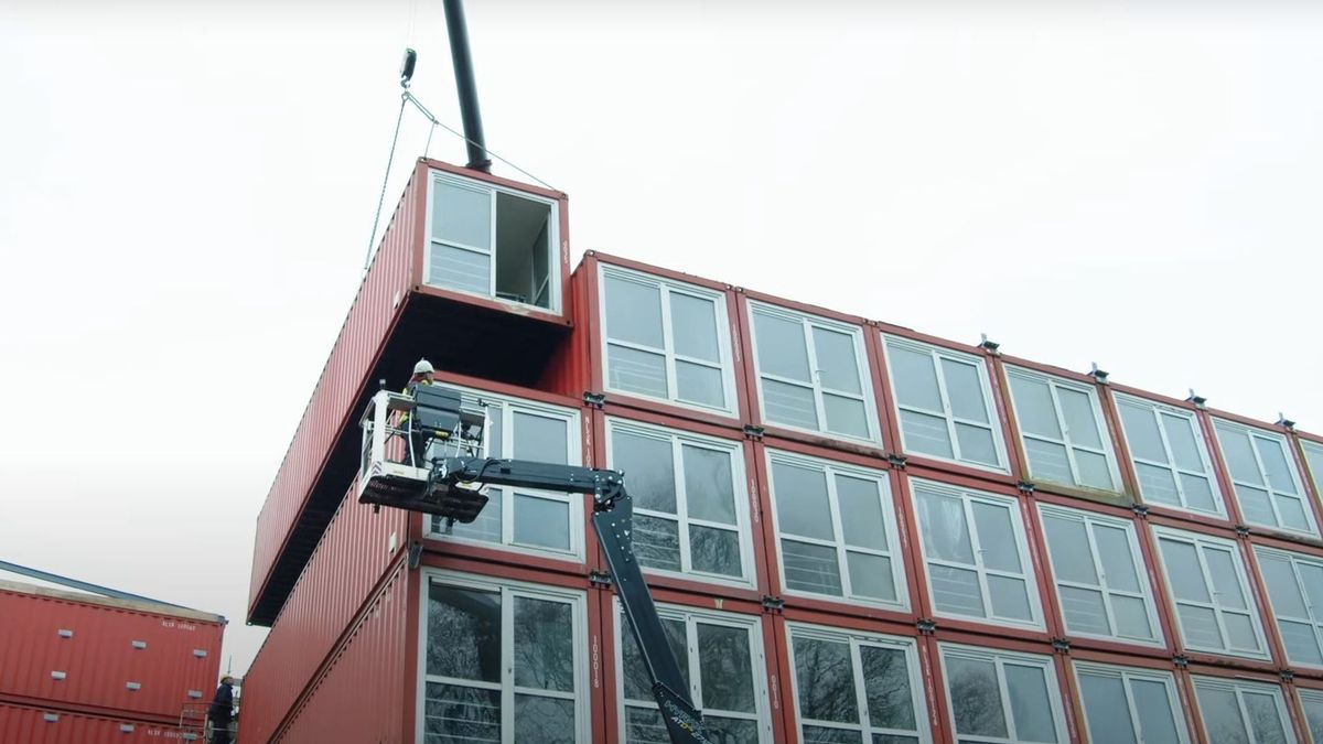 Tijdelijke woningen schieten als paddenstoelen uit de grond: Hengelo bij landelijke koplopers