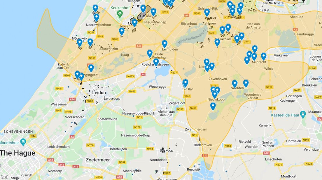 De blauwe punten zijn locaties in onze regio waar woningen komen te staan