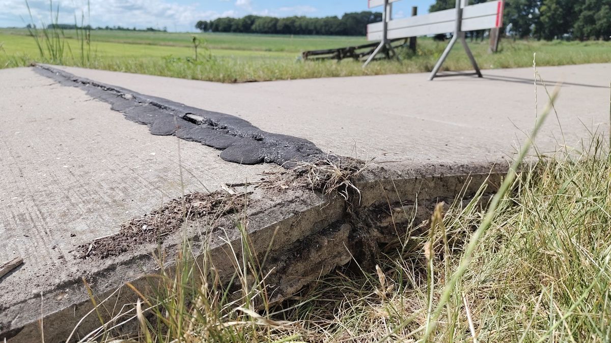 Pas op, fietspad tussen Wijckel en Sloten komt omhoog: 