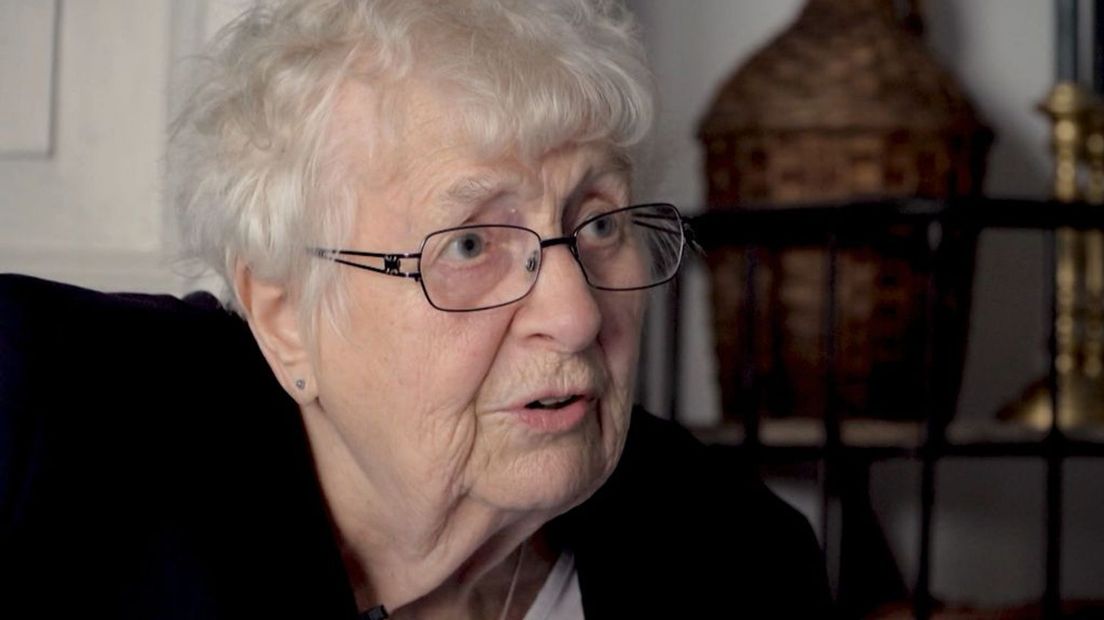 De 91-jarige Thea Bouhuijs.