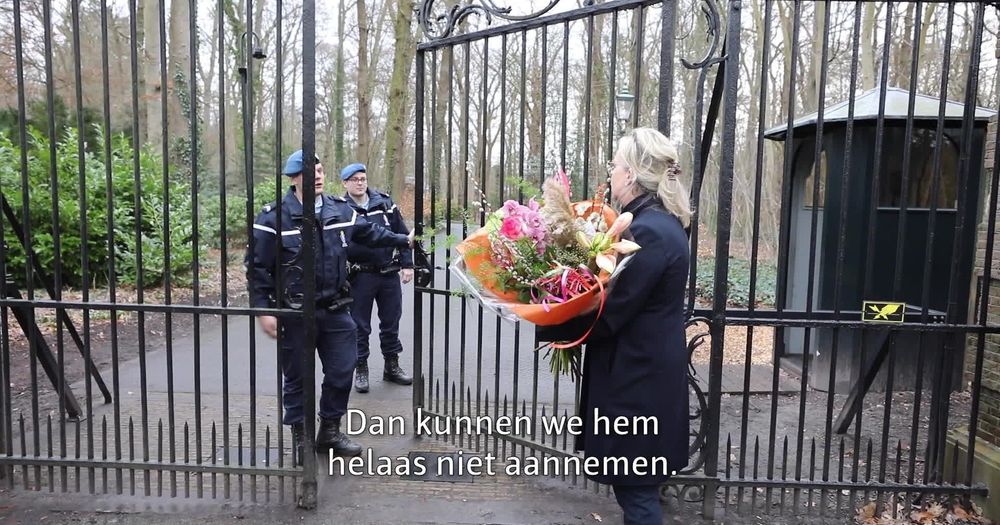Haku Yoka 6303085 Blok Waskrijtset, vrachtwagen, waskrijt in krachtige kleuren, kleurpotloden in klembouwsteenvorm, zonder afgeven, voor kinderen vanaf 3 jaar Haku Yoka 6303085 Blok Waskrijtset, vrachtwagen, waskrijt in krachtige kleuren, kleurpotloden in klembouwsteenvorm, zonder afgeven, voor kinderen vanaf 3 jaar