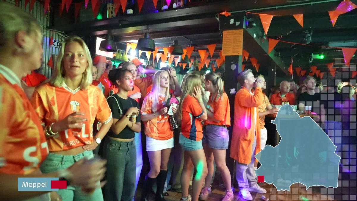 Balende fans in Meppel na nederlaag Nederlands elftal