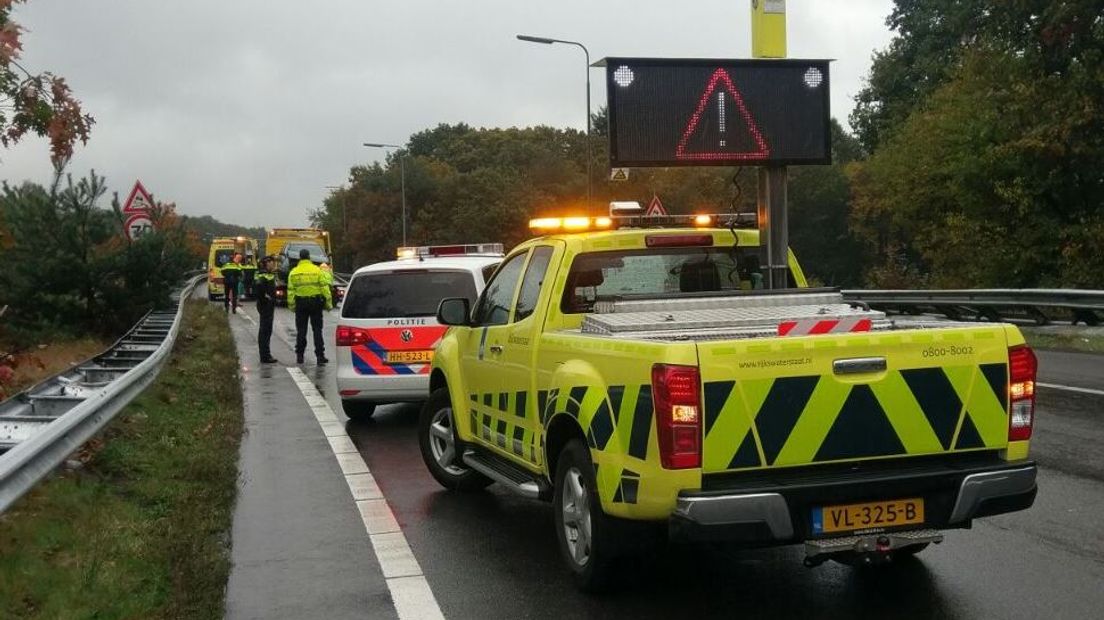 Ook donderdag was het weer raak op de A12 bij Arnhem: file door een ongeluk.