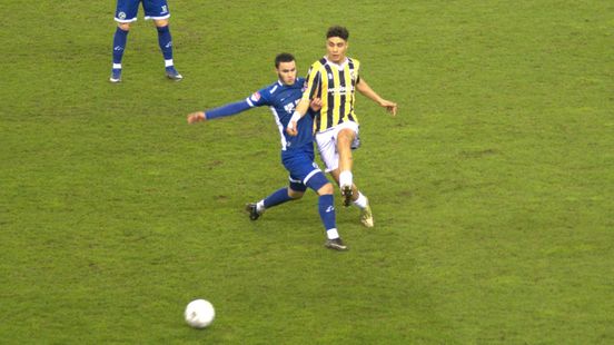 LIVE | Vitesse staat achter in duel tegen Almere