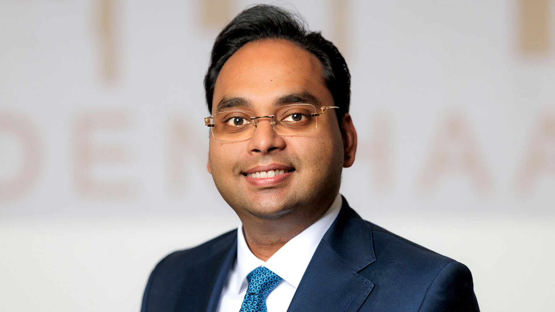 Wethouder Kavish Partiman (CDA)