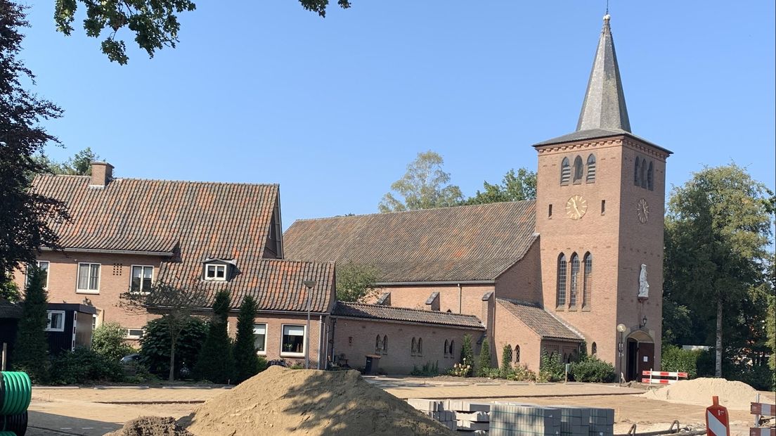 De kerk in Fleringen