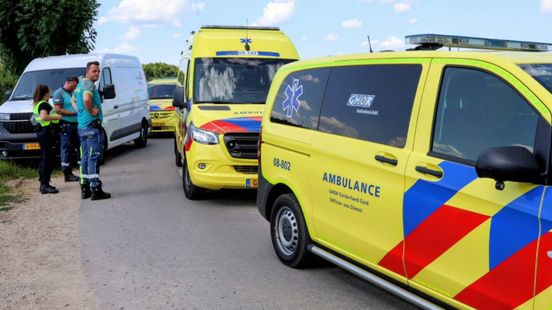 Zwemmer gered · brand in flat