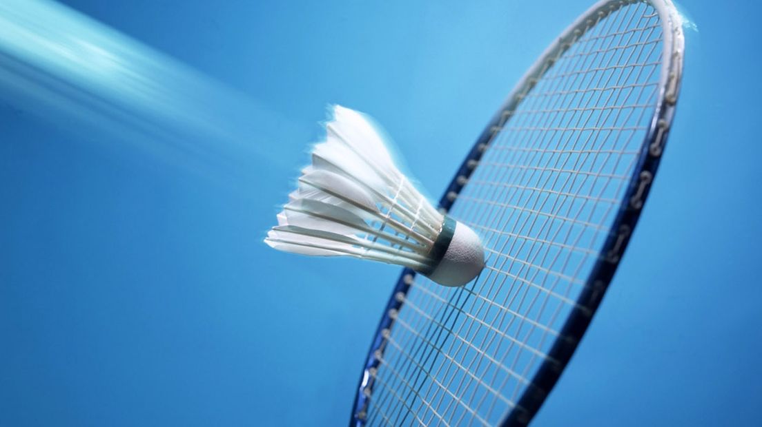 Badminton racket shuttle