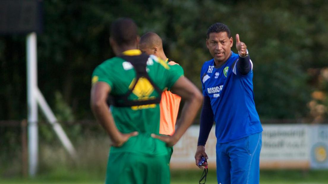 Henk Fraser op trainingsveld