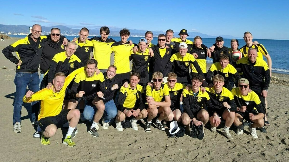 Amateurvoetballers overwinteren massaal in Spanje: 'Geen zon, zuipen, ziekenhuis'