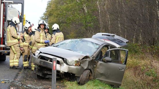 Ongeluk op A28 bij Beilen, man en vrouw naar ziekenhuis. Ongeluk op A28 bij Beilen, man en vrouw naar ziekenhuis.