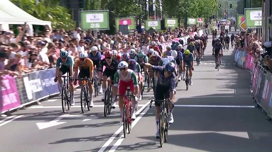 Van de Giro naar Utrecht: Moschetti wint massasprint Veenendaal - Veenendaal Home