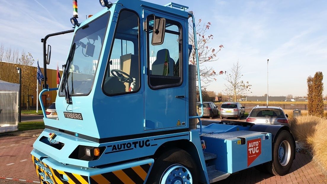 Dit soort zelfrijdende trucks worden gebruikt in Zeeland, maar dan zonder cabine