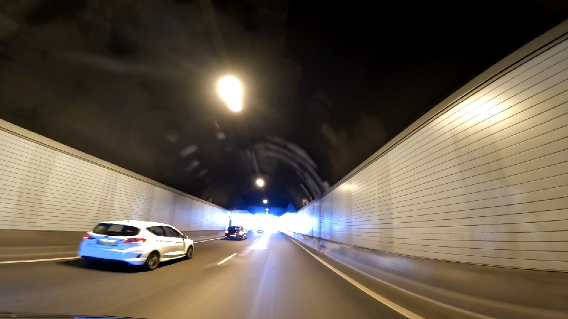 Oostbuis richting Borssele weer open na berging kapotte vrachtwagen