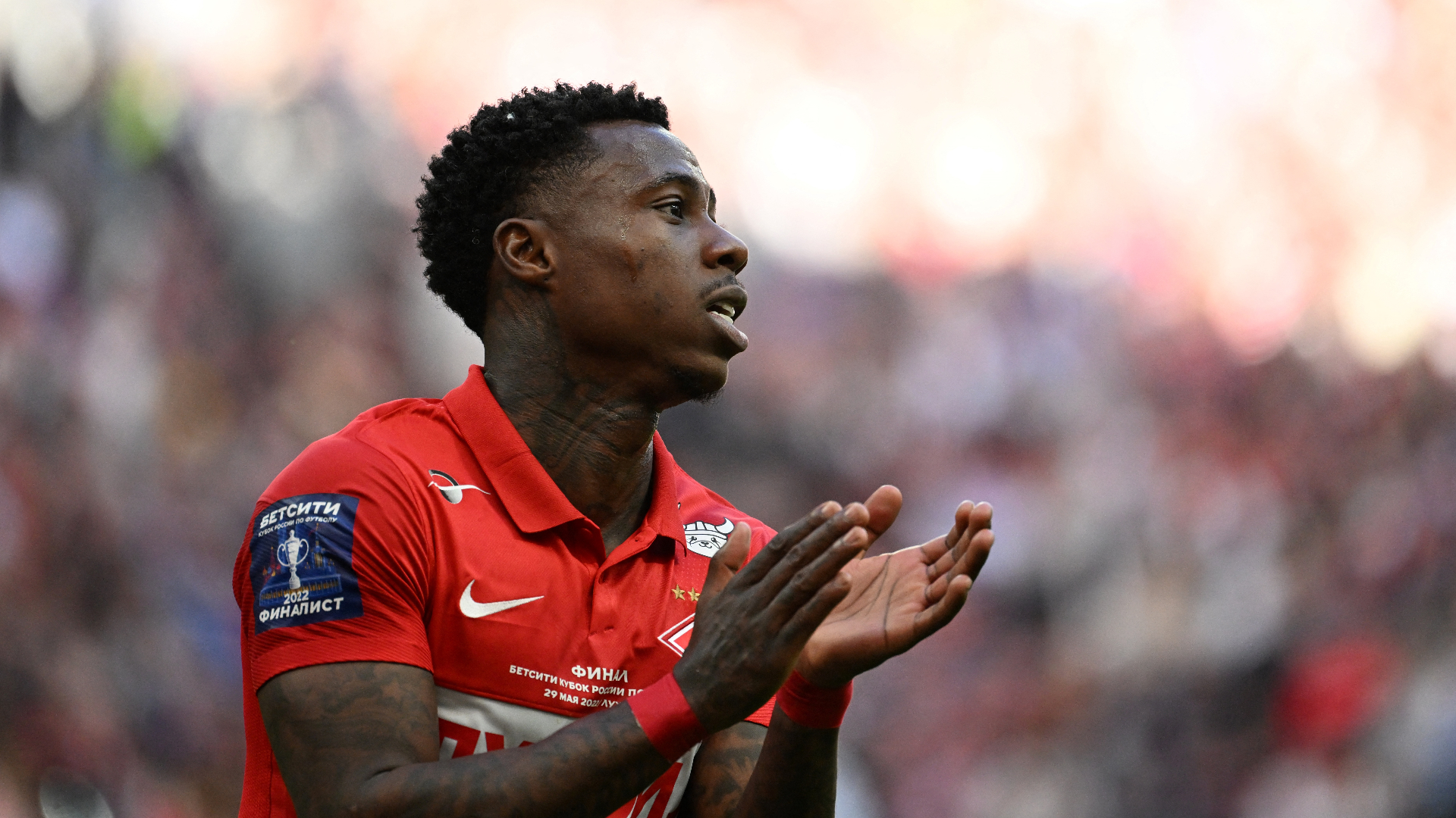 Oud-topvoetballer Quincy Promes geeft steken familielid toe: 'Eenmaal met een zakmesje'