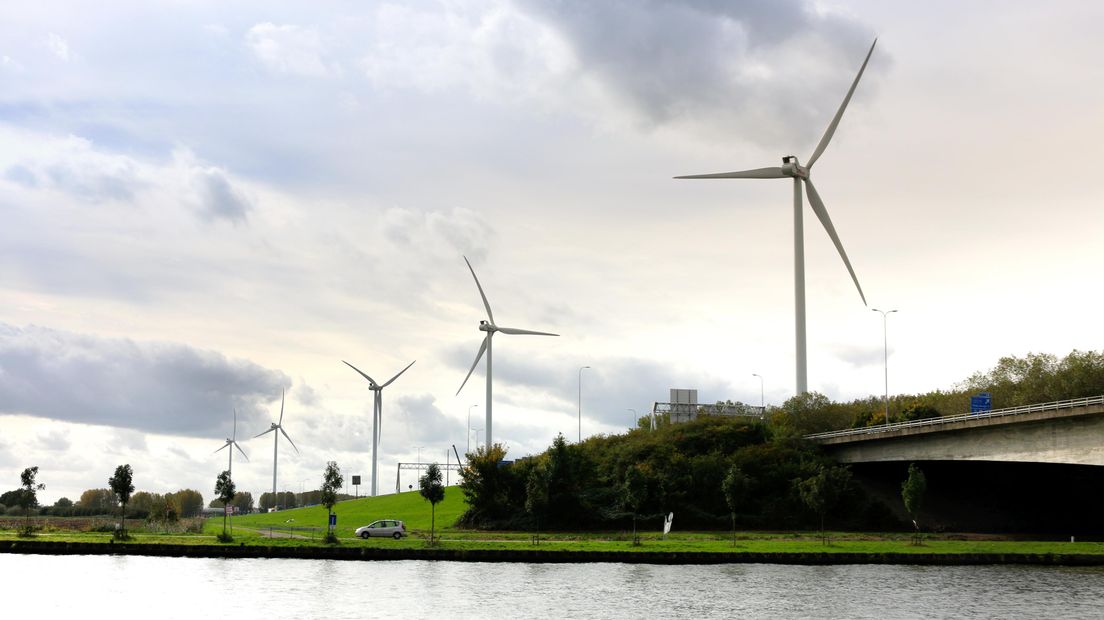 Bij Houten staan al windmolens langs de A27