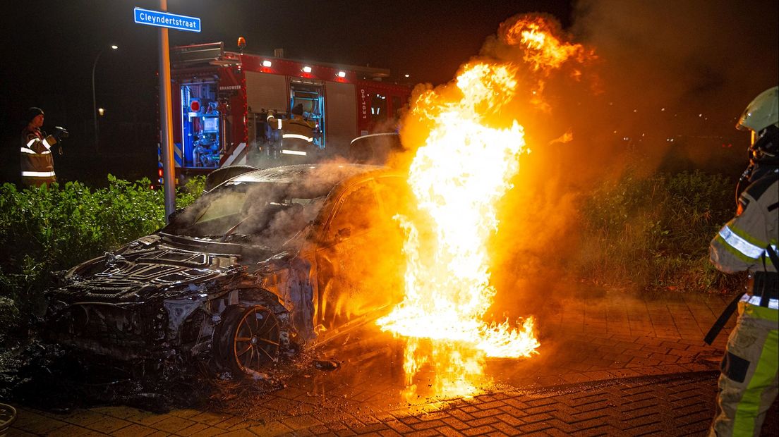 Autobrand in Zwolle