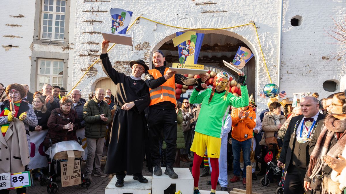 Kijk hier de winnende act van de Einzelgängeroptocht van Eric de Wit uit Ospel