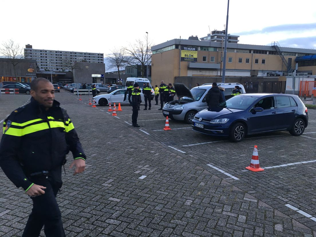De grote politieactie in Hoogvliet