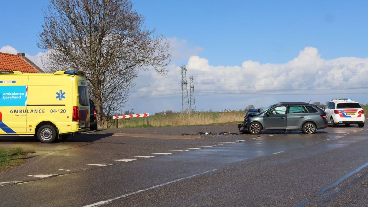 112 nieuws: Gewonden bij ongeluk op N760 bij Grafhorst