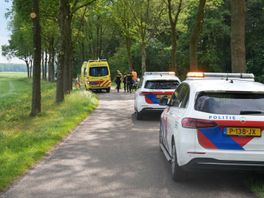 Bestuurder solex gewond na botsing op boom in Uffelte