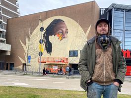 Metershoge muurschildering van Nederlandse inzending songfestival moet over een week klaar zijn