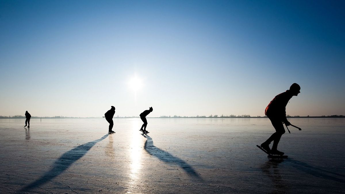 Leden lopen massaal warm voor Elfstedentocht door voorspelde kou