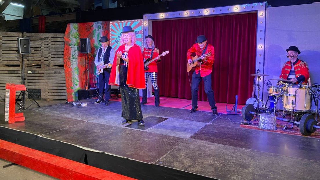 Repetitie van Karnivoale