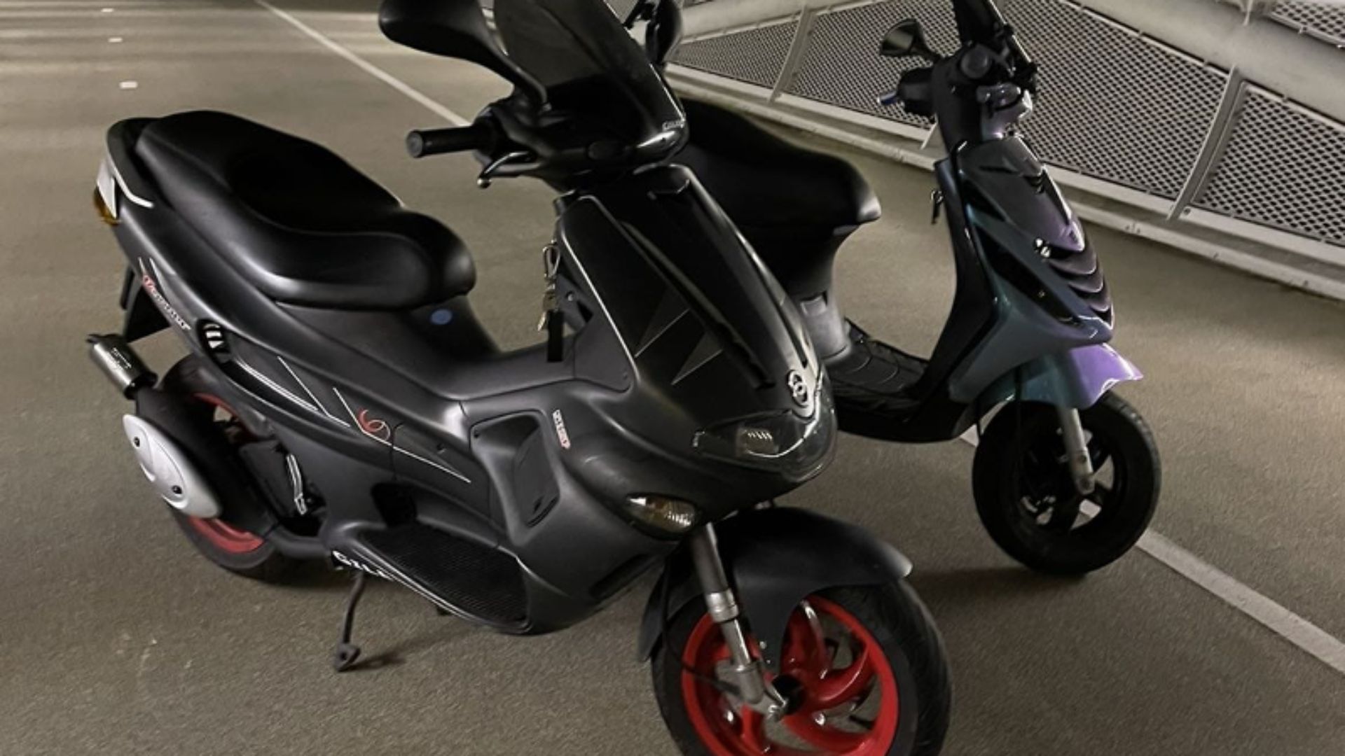 Jongen in RotterdamZuid beroofd van scooter na klap met hamer op hoofd Rijnmond