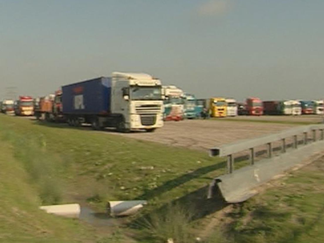 trucks.jpg