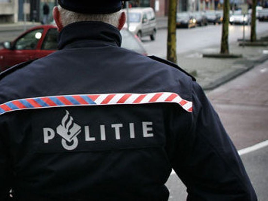 15-08-politie-1.cropresize-2.jpg