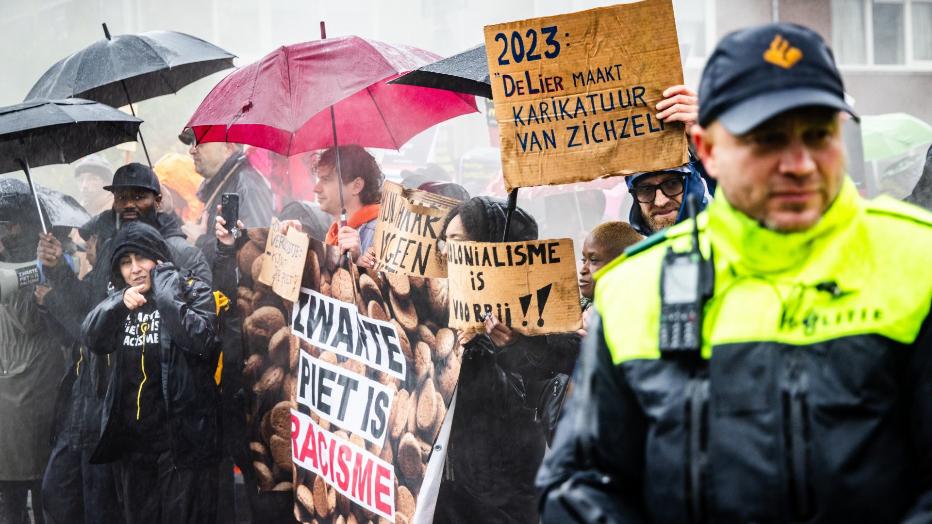 Kick Out Zwarte Piet Kondigt Nieuwe Demonstraties Aan: 'Zeker Kans Dat ...