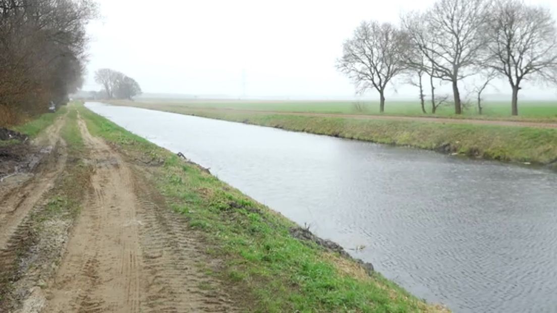 Ook in het Oranjekanaal bij Odoornerveen kan gebaggerd worden (Rechten: RTV Drenthe/Dylan de Lange)