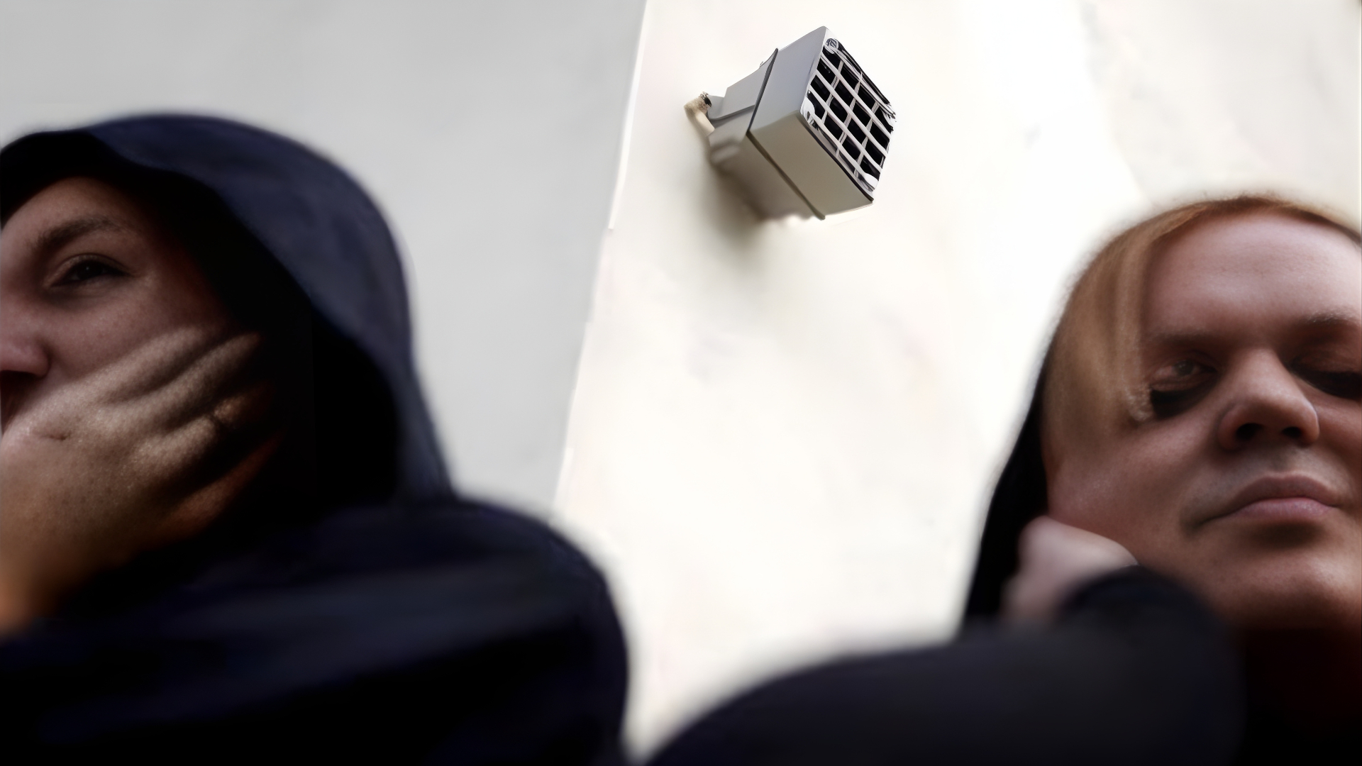 De mosquito zendt een pieptoon uit die alleen jongeren kunnen horen.