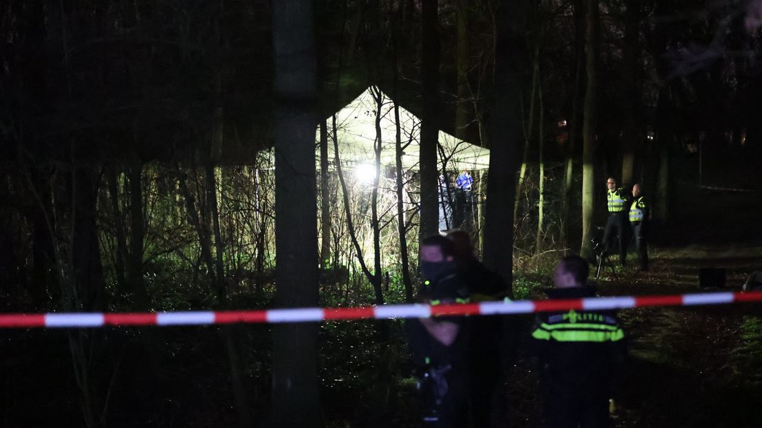 Foetus gevonden in park De Uithof