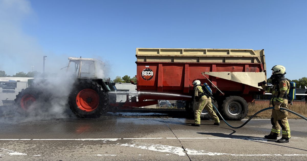 Een trekker is vanochtend in brand gevlogen op de N375 bij Meppel. De brand…