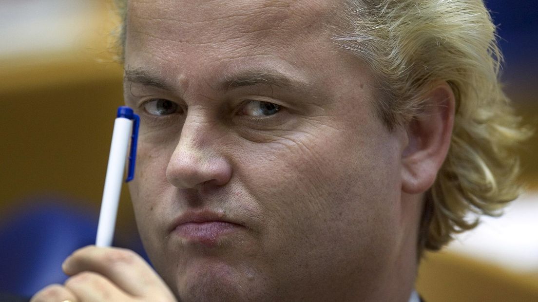 Wilders start moskeetour in Enschede