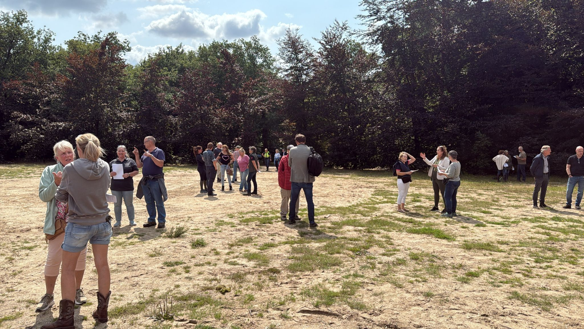 Bijeenkomst bij Pyramide in Austerlitz: hoeveel ruimte geven we de wolf?