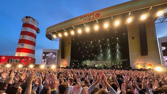 Extreme hitte: Extra maatregelen Concert at SEA, zwemmer in Oude Maas gered en olifanten spetteren in het water